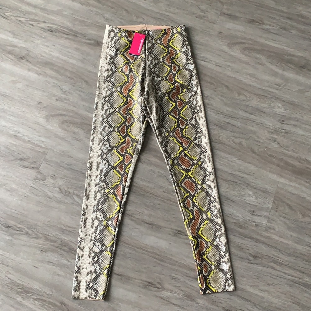 NWT COMMANDO FAUX LEATHER ANIMAL LEGGING-NEON SNAKE - Picture 3 of 3